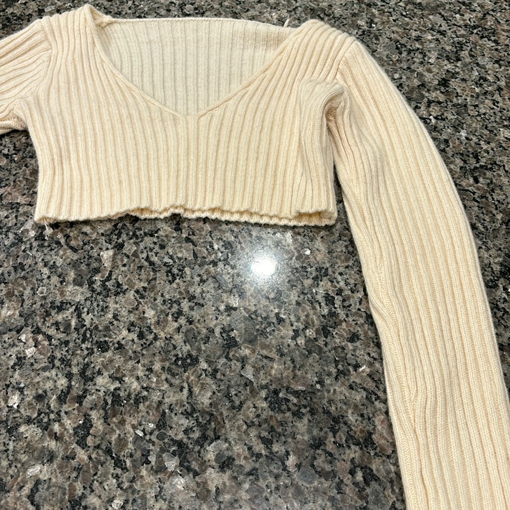 long sleeve soft yarn material